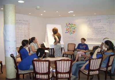 Atmosfera u punktu za Kampanju o medijaciji